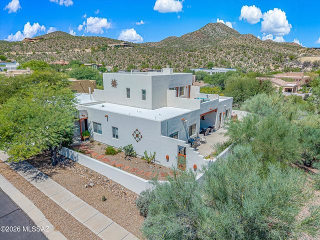 3402 W Foxes Den Drive, Tucson, AZ 85745