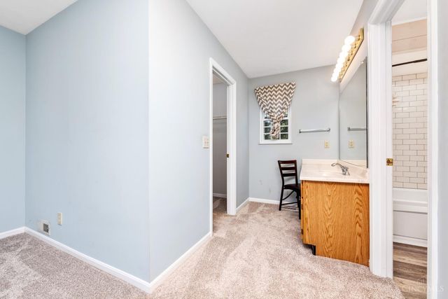 943 Saffron Lane, Miami Twp, OH 45150