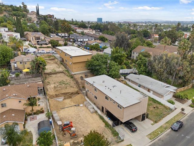 3925 Barrett, Los Angeles, CA 90032