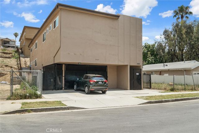 3925 Barrett, Los Angeles, CA 90032