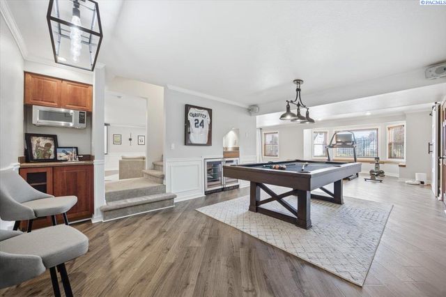 1128 Country Ridge Dr, Richland, WA 99352