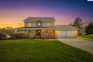 1128 Country Ridge Dr, Richland, WA 99352