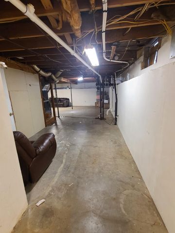 1035 N Georgie, Derby, KS 67037