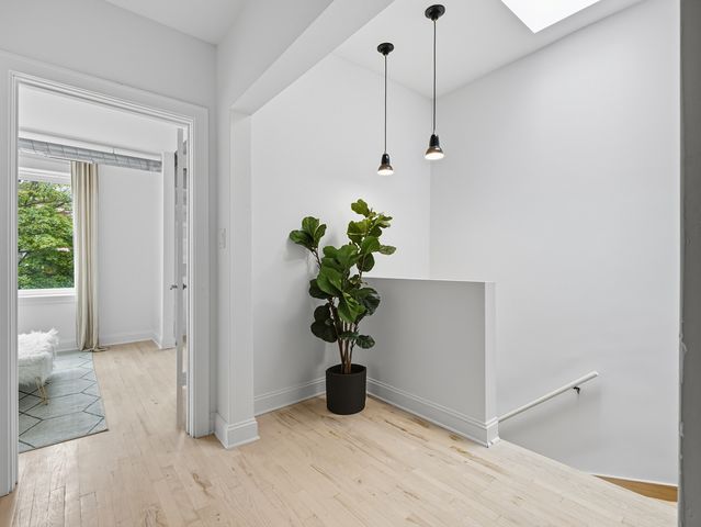 3306 W Le Moyne Street, Chicago, IL 60651