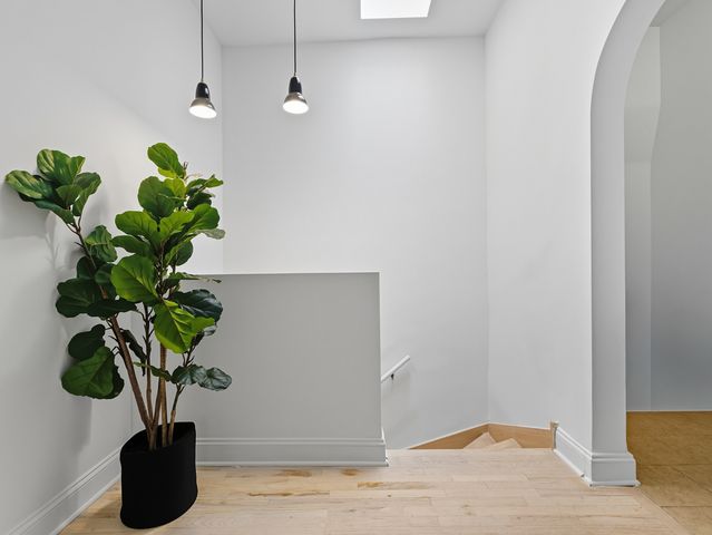 3306 W Le Moyne Street, Chicago, IL 60651