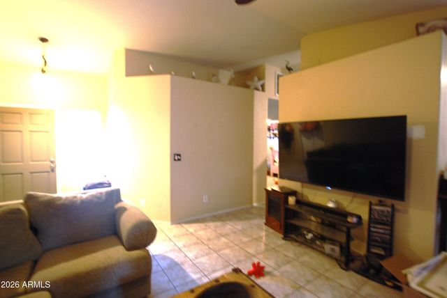 4340 E AMBER RIDGE Way, Phoenix, AZ 85048