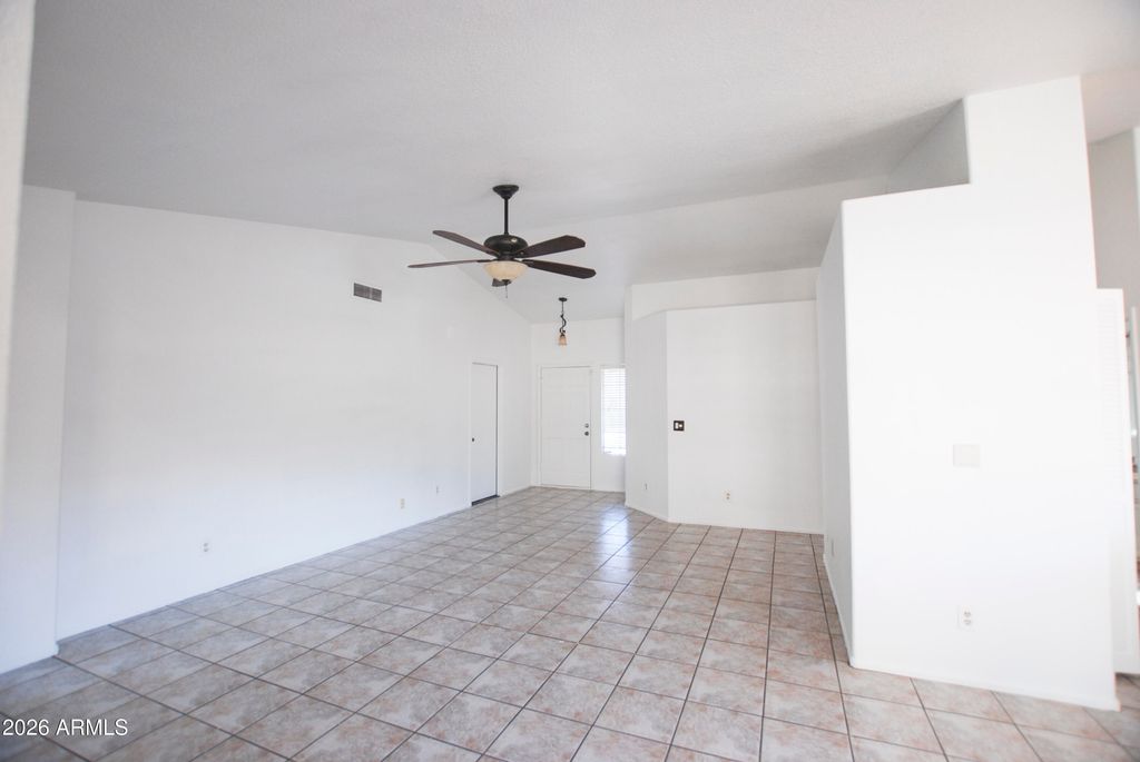 4340 E AMBER RIDGE Way, Phoenix, AZ 85048 — photo 2