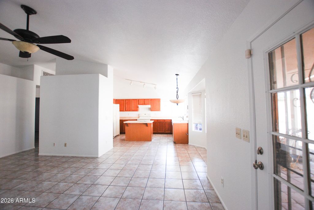 4340 E AMBER RIDGE Way, Phoenix, AZ 85048 — photo 4