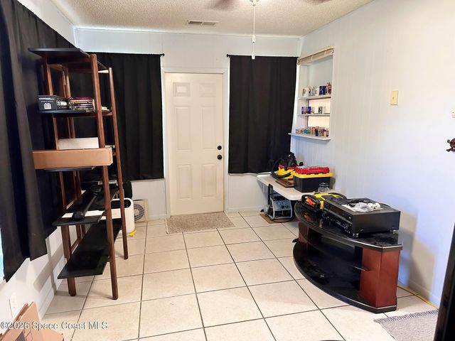 2747 Laura Baugh Drive, Melbourne, FL 32935