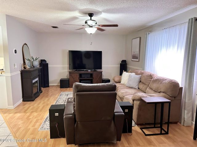 2747 Laura Baugh Drive, Melbourne, FL 32935