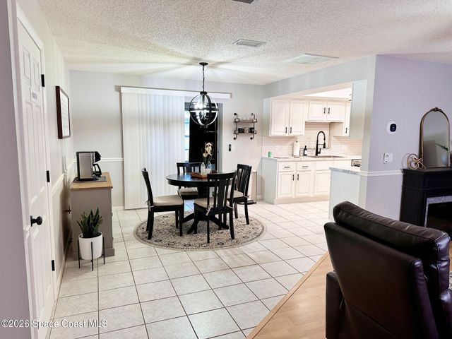 2747 Laura Baugh Drive, Melbourne, FL 32935
