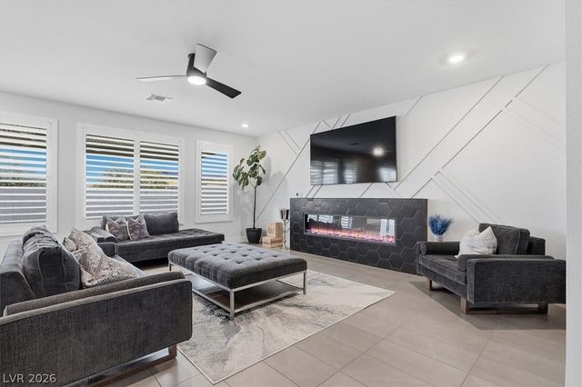 5366 Purple Moon Avenue, Las Vegas, NV 89141