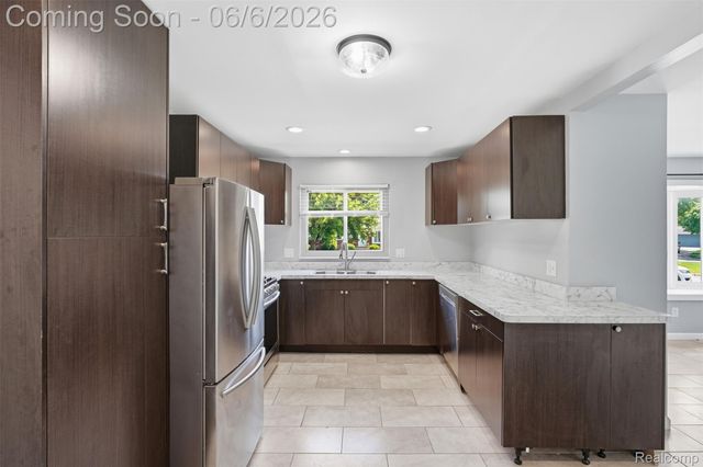 43673 Antietam Court, Canton Charter Township, MI 48188