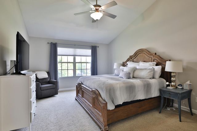 924 Chara Lane, Columbus, OH 43240