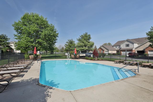 924 Chara Lane, Columbus, OH 43240