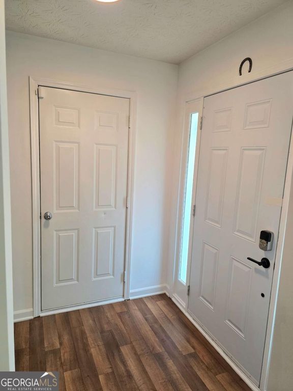 4231 Chestnut Lake Avenue, Lithonia, GA 30038 — photo 3