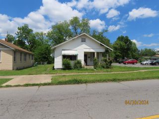1215 W 16th Street, North Little Rock, AR 72114