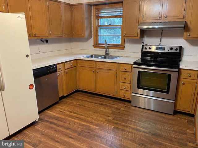 205 GLENN RD, Camp Hill, PA 17011