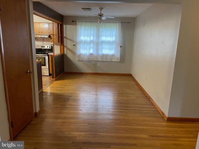 205 GLENN RD, Camp Hill, PA 17011