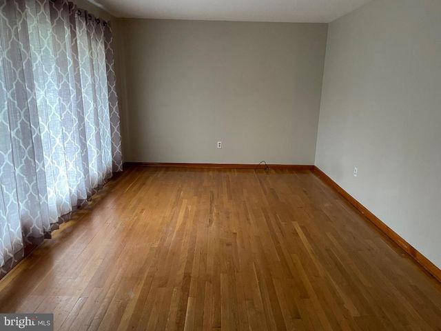 205 GLENN RD, Camp Hill, PA 17011