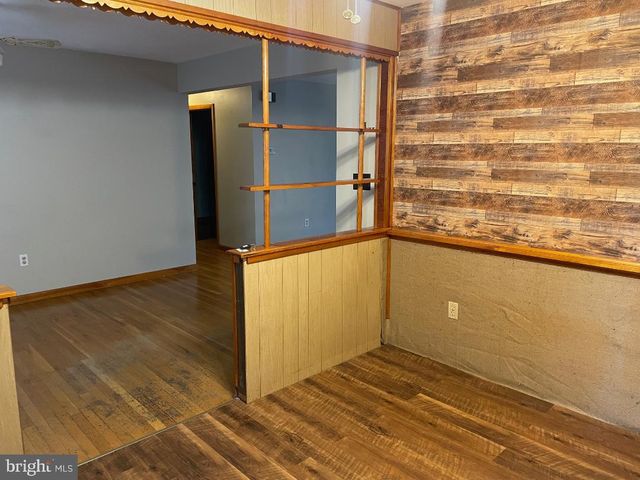 205 GLENN RD, Camp Hill, PA 17011