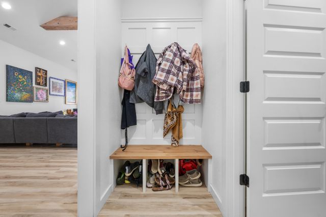 1481 W Jones Street, Bolivar, MO 65613