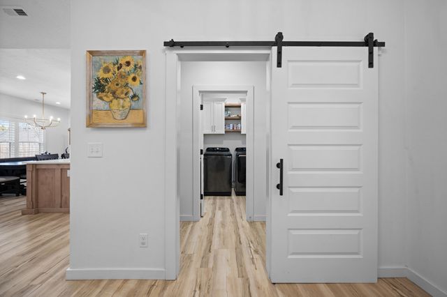 1481 W Jones Street, Bolivar, MO 65613