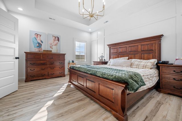 1481 W Jones Street, Bolivar, MO 65613