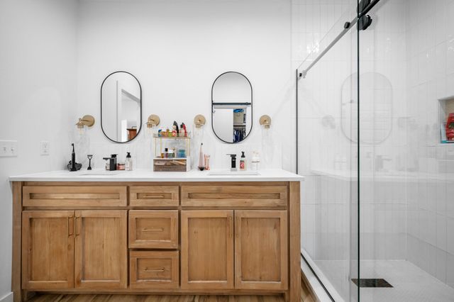 1481 W Jones Street, Bolivar, MO 65613