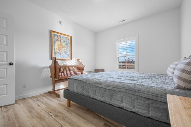 1481 W Jones Street, Bolivar, MO 65613