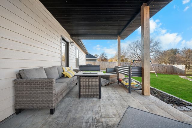 1481 W Jones Street, Bolivar, MO 65613