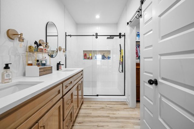 1481 W Jones Street, Bolivar, MO 65613