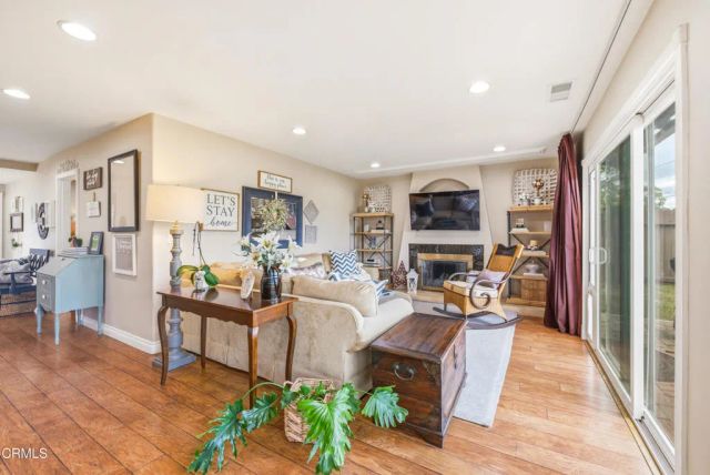 1290 Skeel Drive, Camarillo, CA 93010