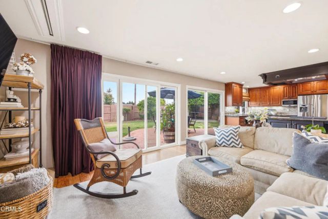 1290 Skeel Drive, Camarillo, CA 93010