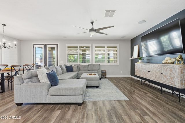 20591 E THORNTON Road, Queen Creek, AZ 85142