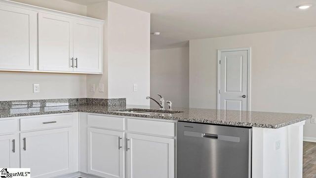 3010 Hunters Brook Drive, Boiling Springs, SC 29316