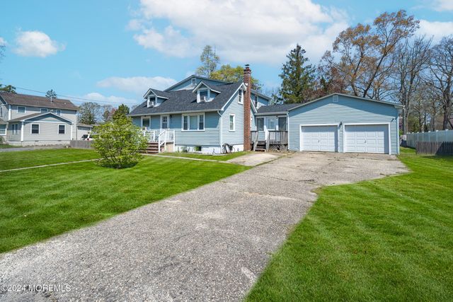 914 Radnor Avenue, Pine Beach, NJ 08741