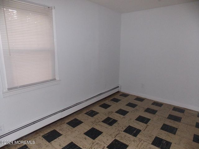 914 Radnor Avenue, Pine Beach, NJ 08741