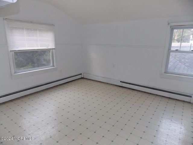 914 Radnor Avenue, Pine Beach, NJ 08741