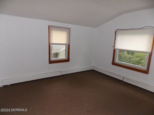 914 Radnor Avenue, Pine Beach, NJ 08741