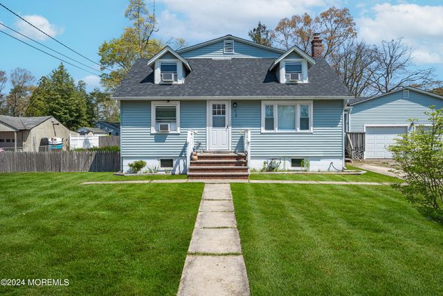 914 Radnor Avenue, Pine Beach, NJ 08741