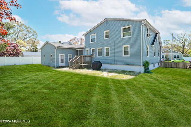 914 Radnor Avenue, Pine Beach, NJ 08741