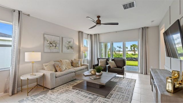 2922 Antarus Drive NW, Palm Bay, FL 32907