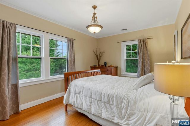 694 Lotus Avenue, Oradell, NJ 07649