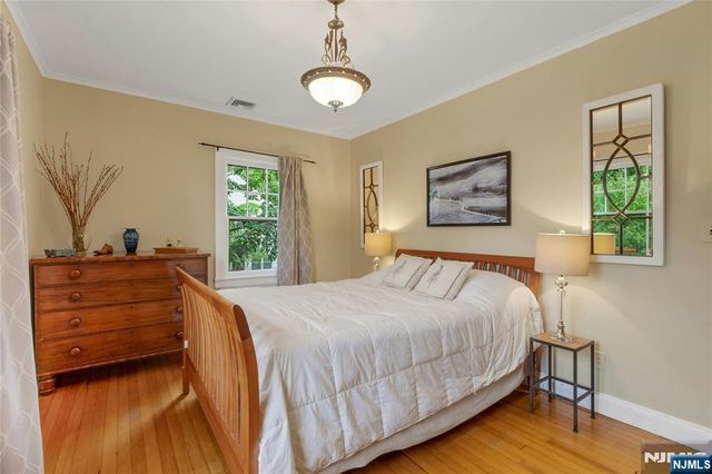 694 Lotus Avenue, Oradell, NJ 07649