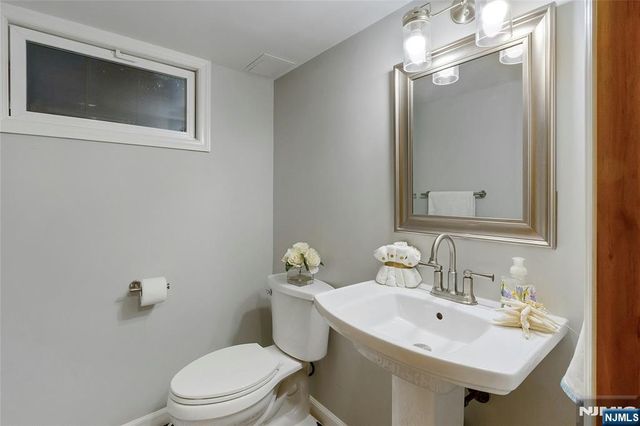 694 Lotus Avenue, Oradell, NJ 07649