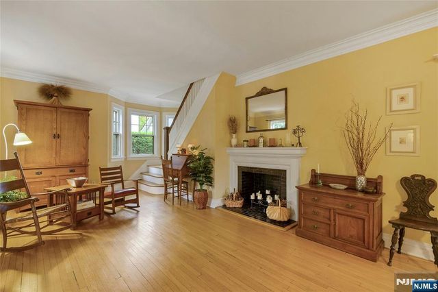 694 Lotus Avenue, Oradell, NJ 07649