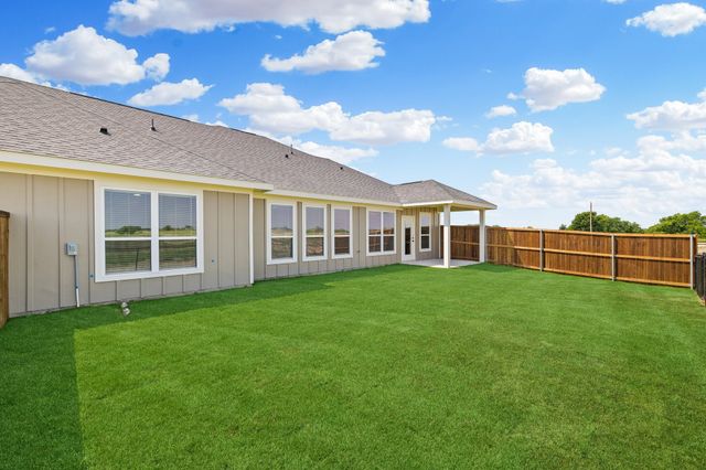 3825 Clovis Street, Midlothian, TX 76065