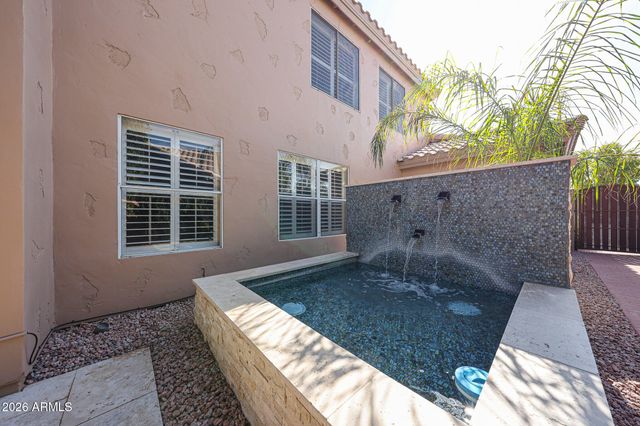 695 N Sycamore Court, Chandler, AZ 85224