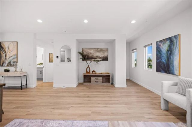 7692 9th Street 102, Buena Park, CA 90621